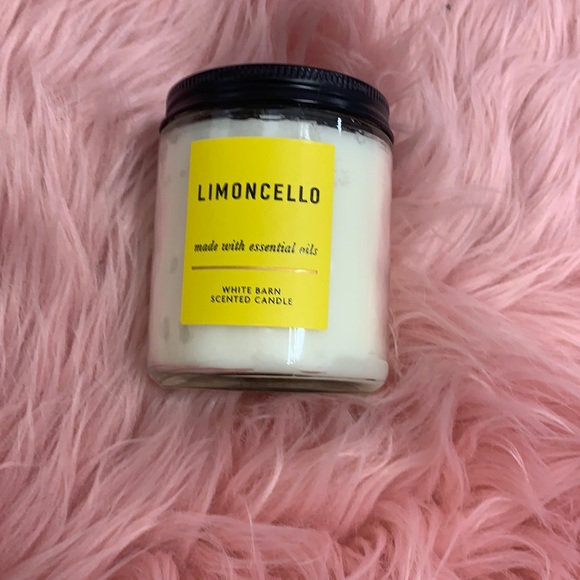 White Barn Accents White Barn Limoncello Single Wick Candle 7oz